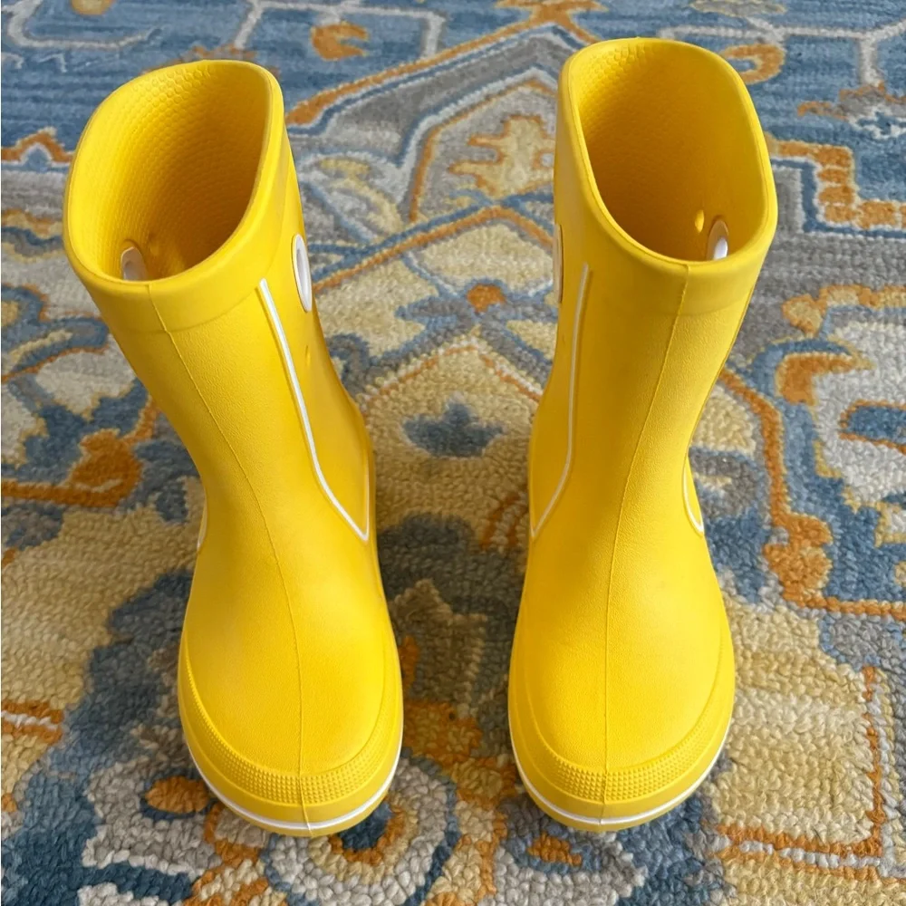 CROC Kids Yellow Rain Boots size J 1